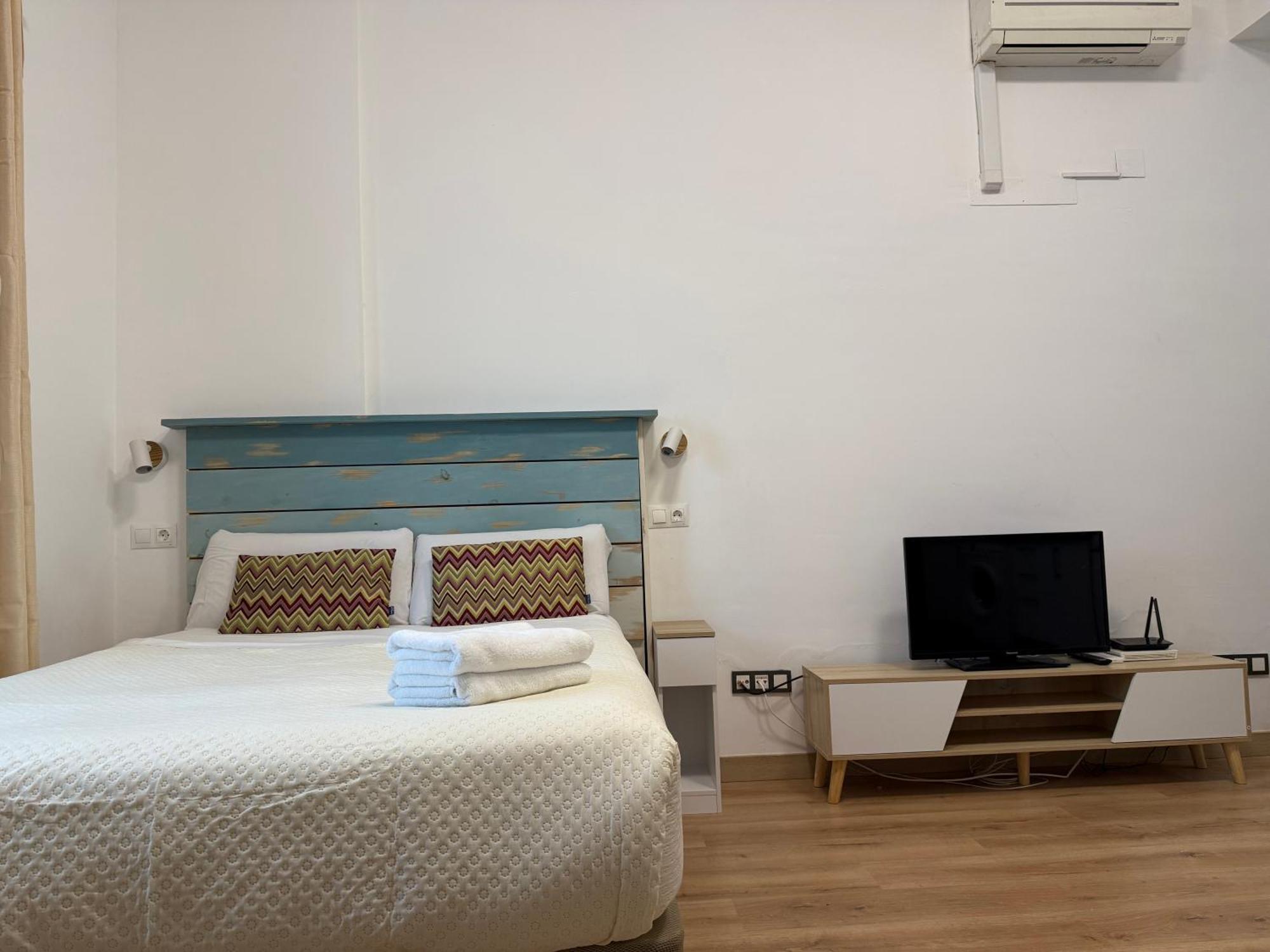 Lovely Studio In The Heart Of Malaga Free Swimming Pool Kültér fotó